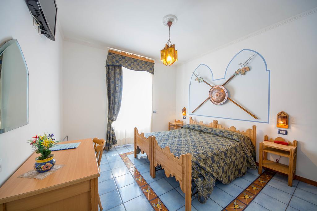 Hotel Riviera
